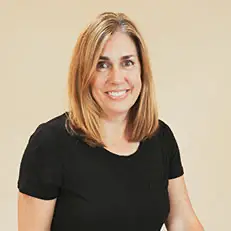 Portrait photo of owner Eliece Jenkins